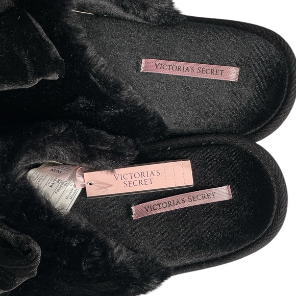 NWT Victoria's Secret Black Slippers with Bow - Picture 2 of 7